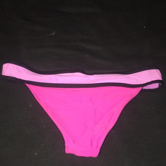 Bikini Bottoms - Picture 2 of 2